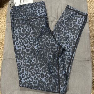 Zyia Women’s 7/8 Leggings Size 12 NWT